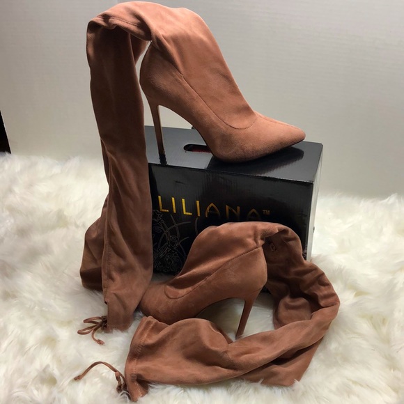 Suede Over-The-Knee Pointy Toe Heeled Boots - Picture 2 of 6